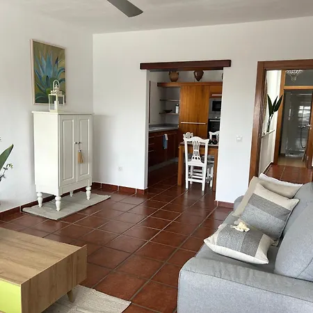 Semesterbostad Casa Luan Guatiza